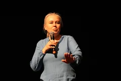 Teatr Zielona Góra - Wstań już południe