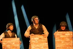 Teatr Zielona Góra - Wstań już południe